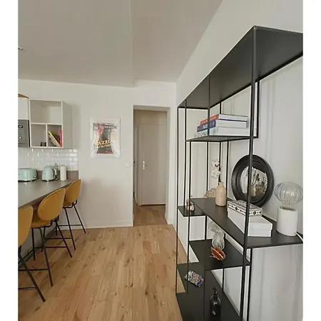 Flexliving - 1 Bedroom - Hauteville Apartmán